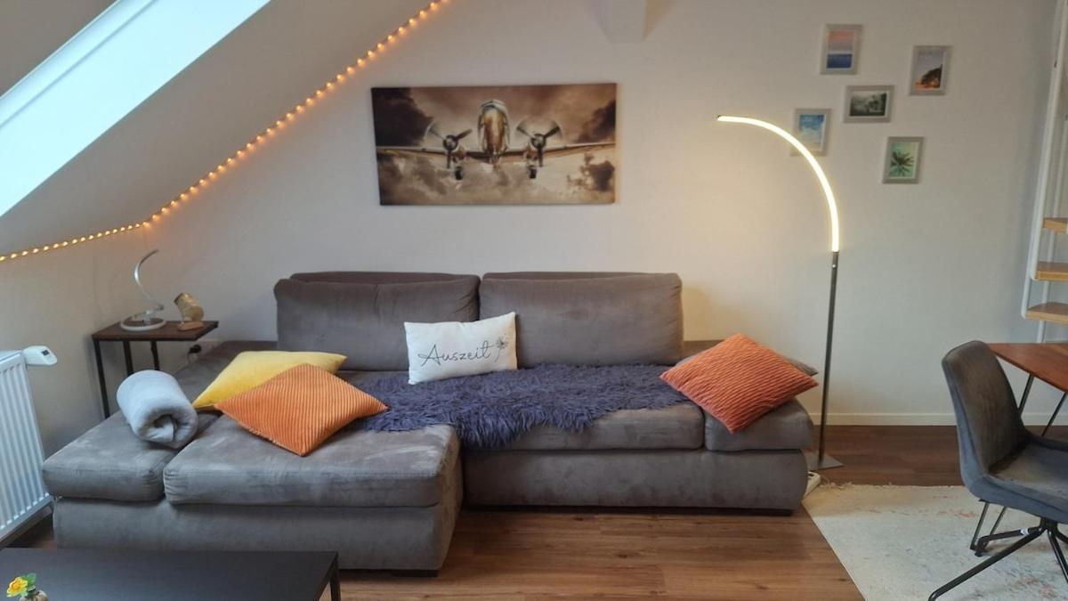 Auszeit2 Erfurt - Stilvolle Dachwohnung Mit Parkplatz - Zentrumsnah Bagian luar foto